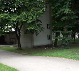 Kath. Pfarrkirche St. Albert - Allerheiligen