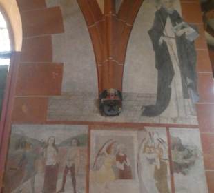 Am Marktplatz: die ev. Stiftskirche St. Goar