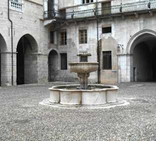 Palast Broletto Brescia