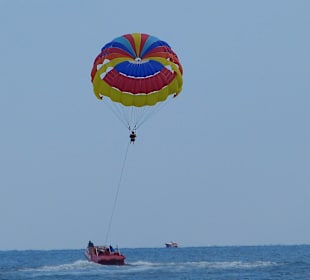 Parasailing 