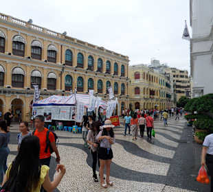 Senado Square