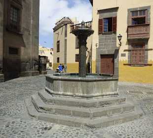 Plaza del Pilar Nuevo