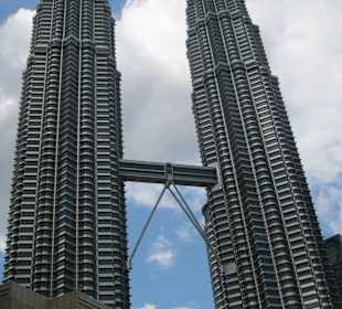 Twin-Towers sind in der Nähe