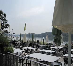 Terrasse mit Seeblick