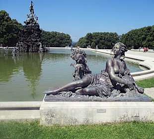 Nymphefigur am Fortuna Brunnen