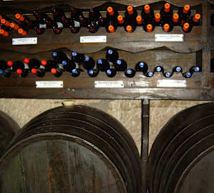 Der Weinkeller oder das "Weinlager in der Höhle"?