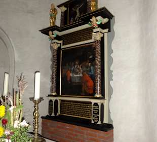 Der Altarbereich der St.-Marien-Kirche