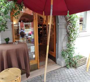 Eingang zur Vinothek Enovit