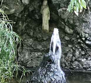 Grotta Cascata Varone