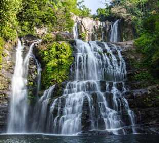 Nauyaca Wasserfälle