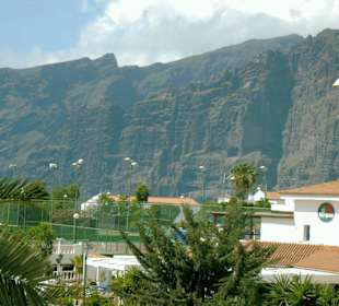 Los Gigantes