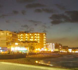 Strandpromenade bei Nacht