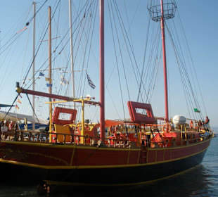 Ausflugsschiff Sunset Cruise