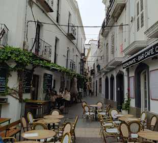 Cafes, Bars und Restaurantes