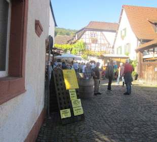 Weinfest in der Winzergasse Gleiszellen