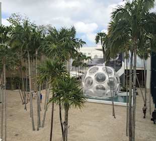 Innenhof Design District