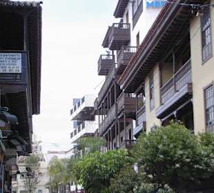 Alte Holzbalkone