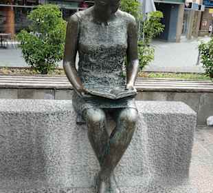 Brunnen vor dem Neuen Kurhaus von Aachen