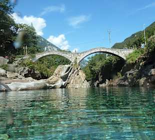 Vor dem Abtauchen an der Römerbrücke