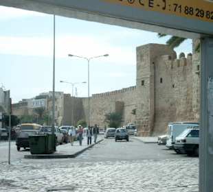 Stadtmauer um die Medina