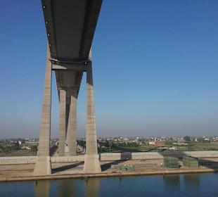 Suezkanalbrücke