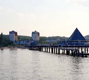 Seebrücke Heringsdorf vom Wasser aus