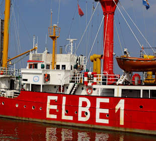 Feuerschiff im Hafen von Cuxhaven