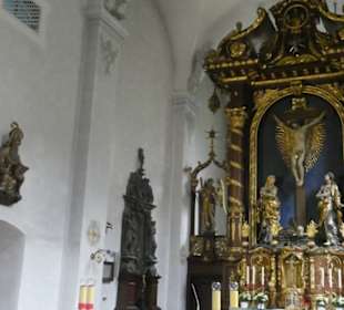 Die Klosterkirche / Wallfahrtskirche am Kreuzberg