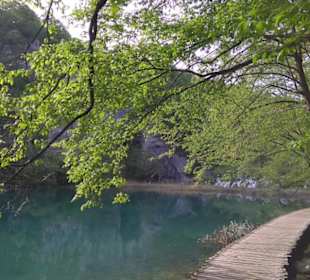 Gut ausgebaute Stege