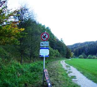 Wanderwege Hunde an die Leine