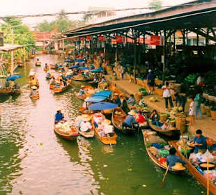 Schwimmender Markt