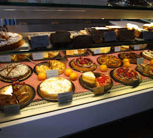 KC Peaches Cafe