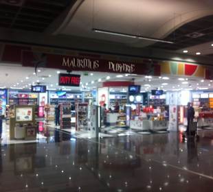 Airport Mauritius Shop