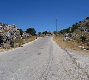 Straße zum Pantokrator