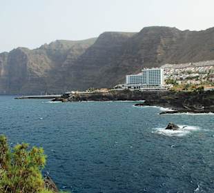 Los Gigantes
