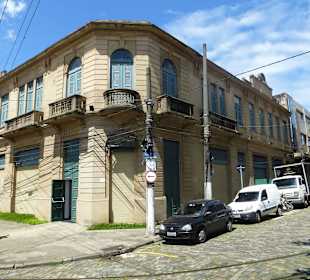 Mit der Bahn durch Santos