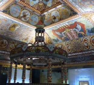Im Museum POLIN: Nachbau einer Synagoge