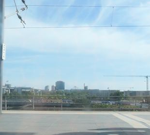Blick vom Hbf.zum Bundestag und Bundeskanzleramt