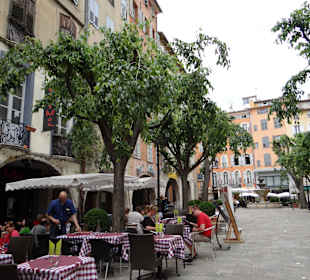 Площадь Эр в Грассе