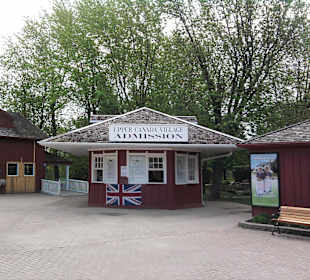 Eingang zum Museumsdorf