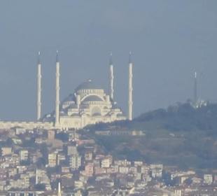 Die "Neue Moschee"...Asiatische Seite