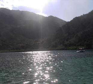 Sonne über dem Kournas See