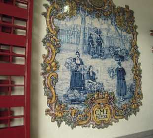 Eingang der Markthalle