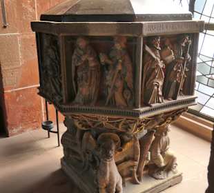 Eltville: in der Kirche St. Peter und Paul
