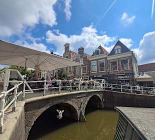 De Visbanken of Vismarkt uit 1755 in Alkmaar