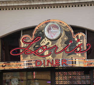 Lori's Diner
