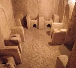 Castello Aragonese Nonnengruft