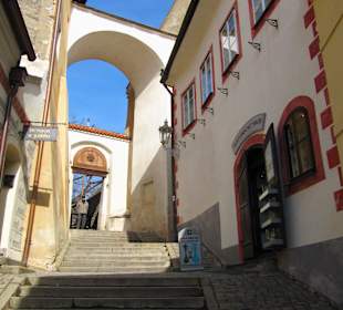 Český Krumlov, ulička pod zámkem