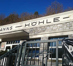Höhle