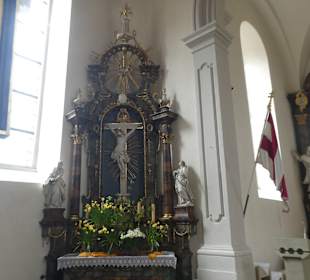 In der katholischen Kirche von Egenhausen
